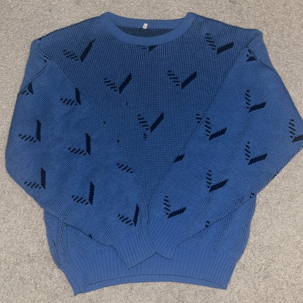 blue sweater!
